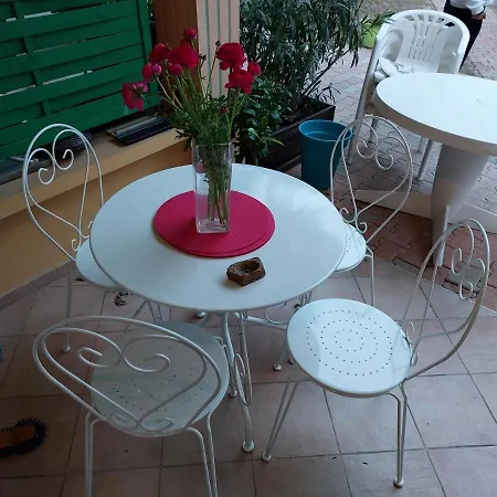 Mediterranee Paradise شقة